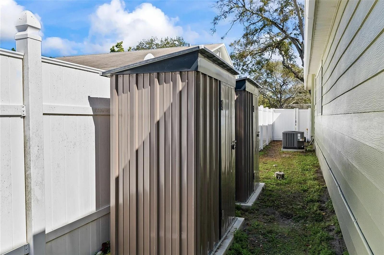 Image 30 of 32 For 4628 Dr Martin Luther King Jr Street N