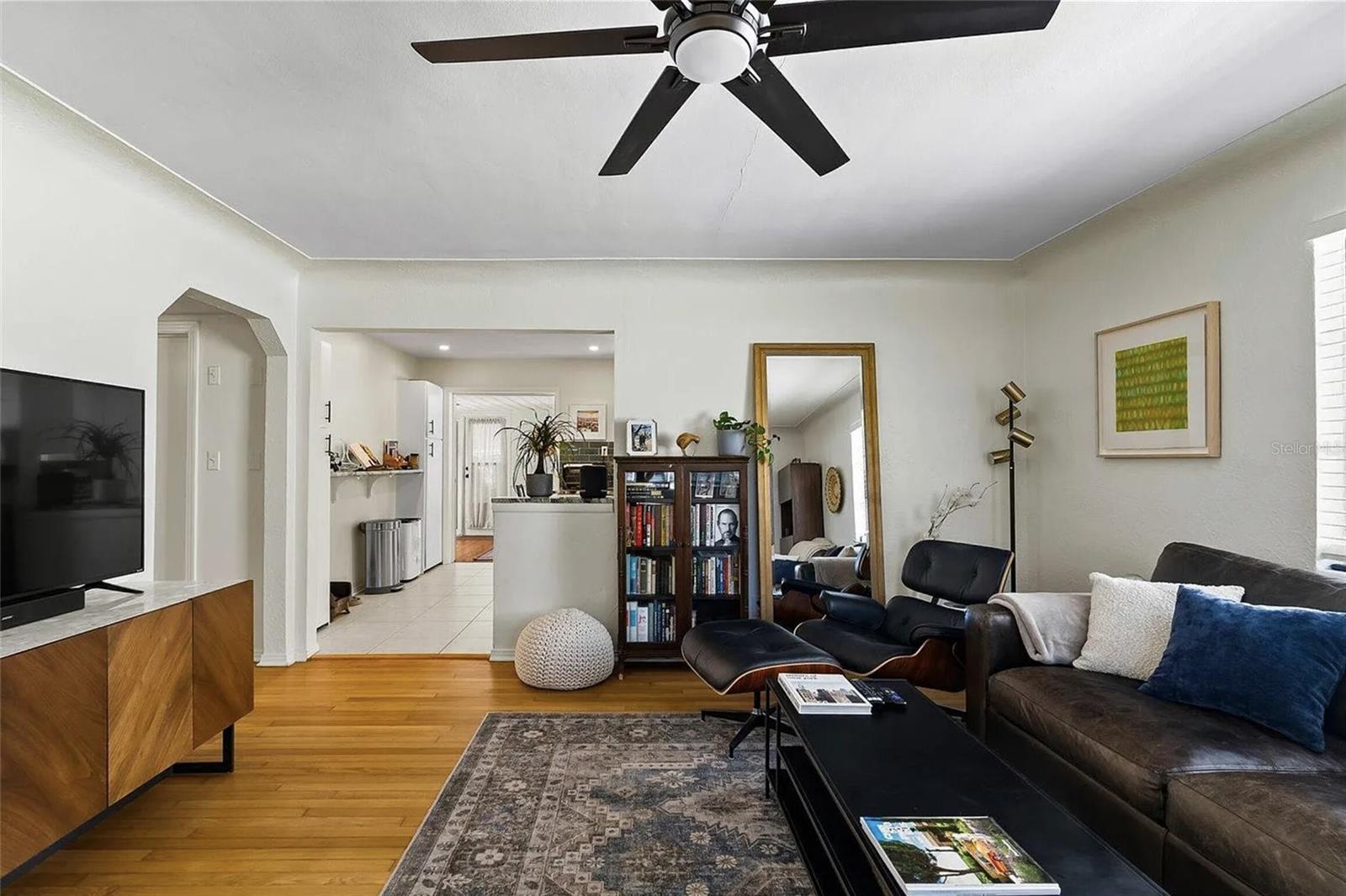 Image 6 of 32 For 4628 Dr Martin Luther King Jr Street N