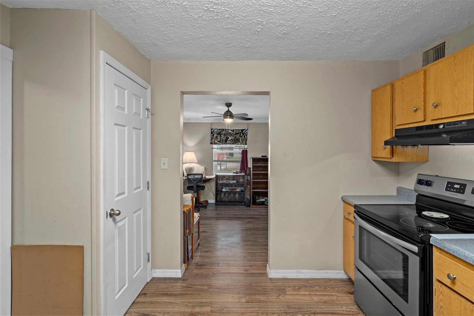 Image 9 of 28 For 6355 Crestview Drive