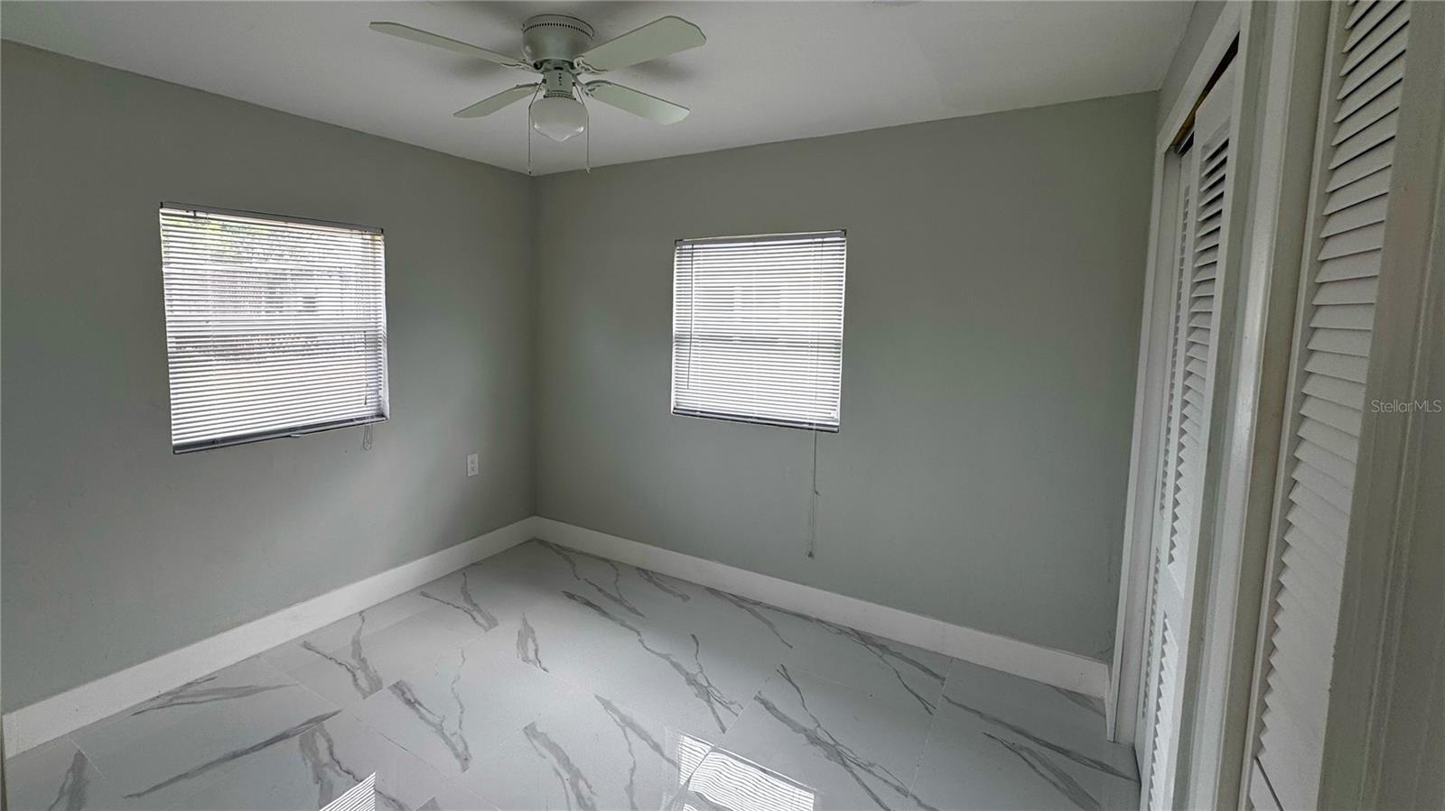 Image 25 of 52 For 130 Virginia Court