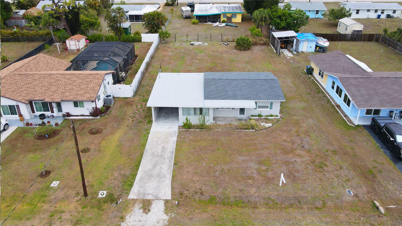 Image 40 of 52 For 130 Virginia Court