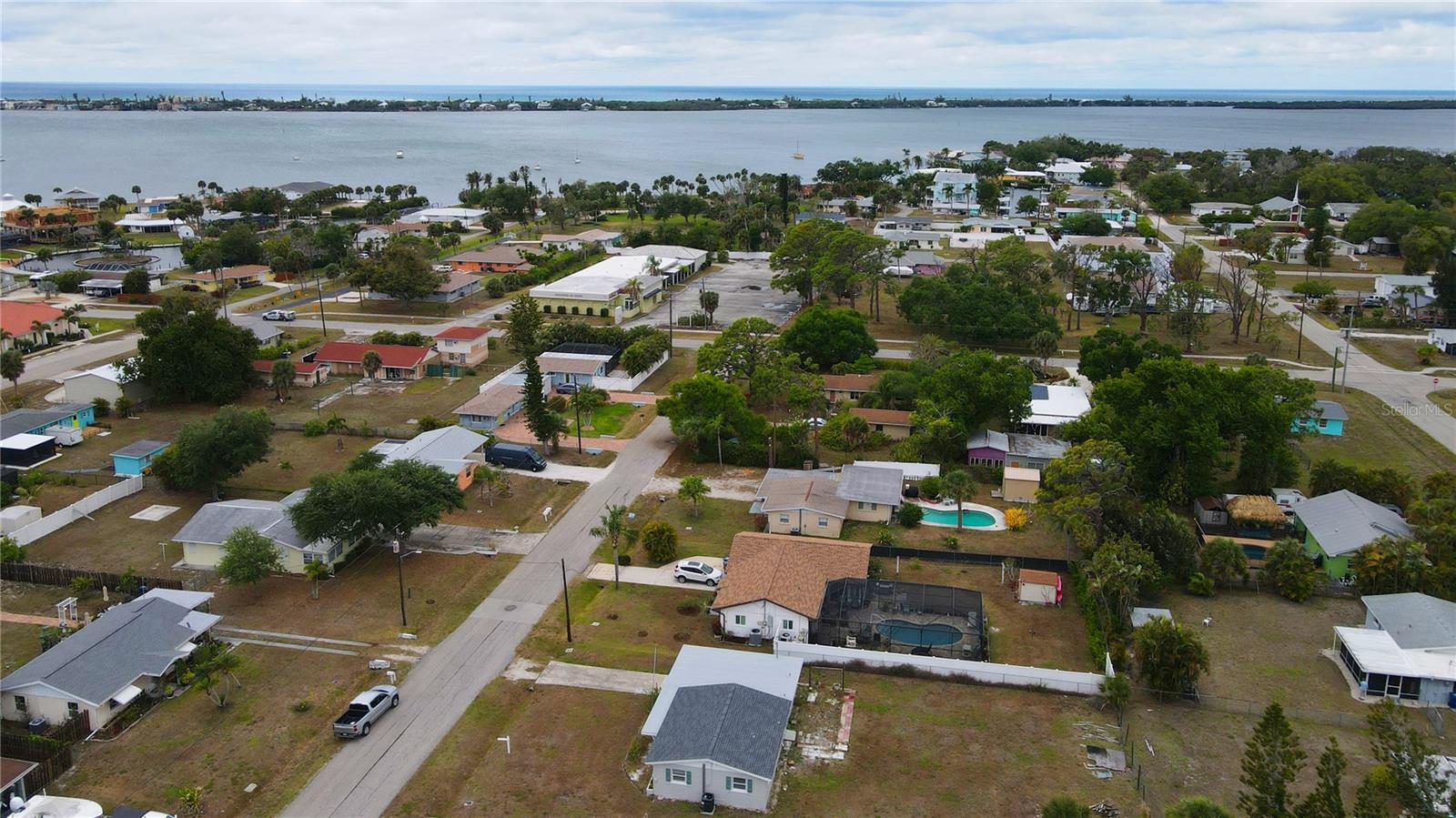 Image 46 of 52 For 130 Virginia Court