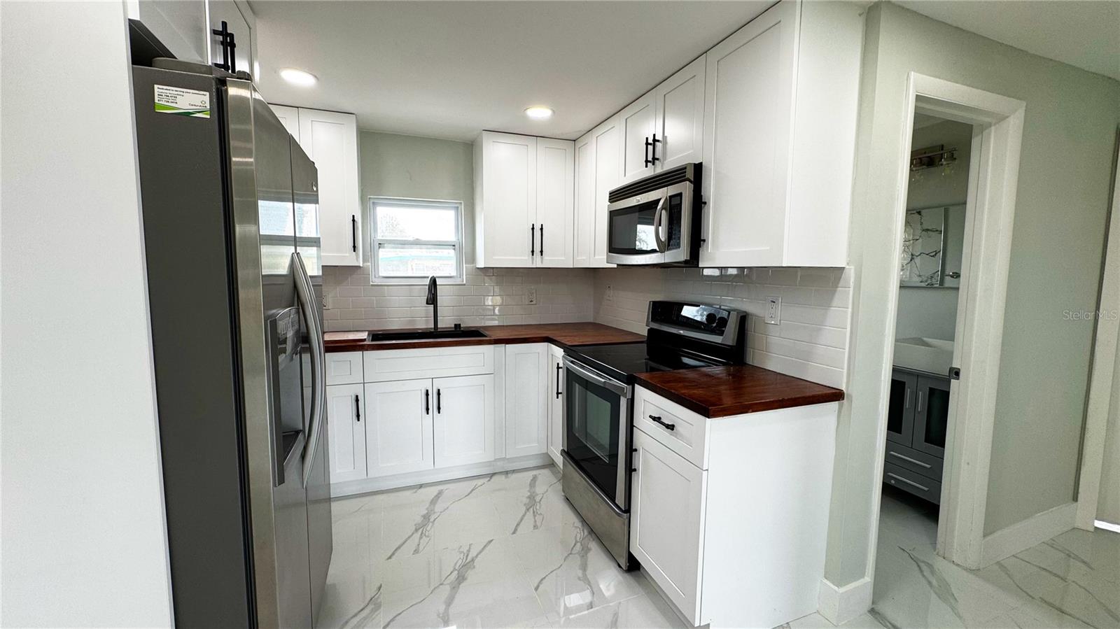 Image 7 of 52 For 130 Virginia Court