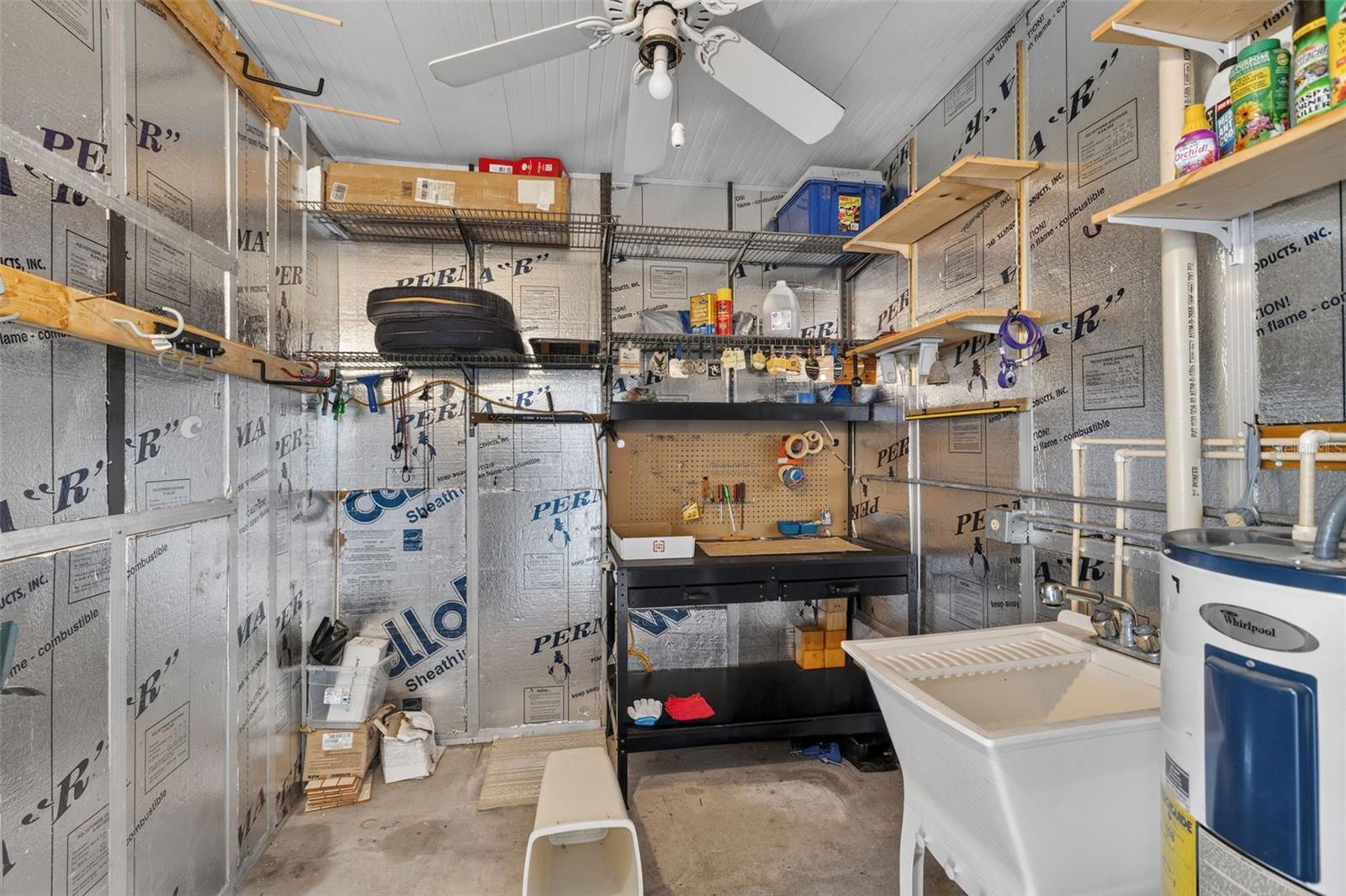 Image 30 of 37 For 209 Vistoria Drive