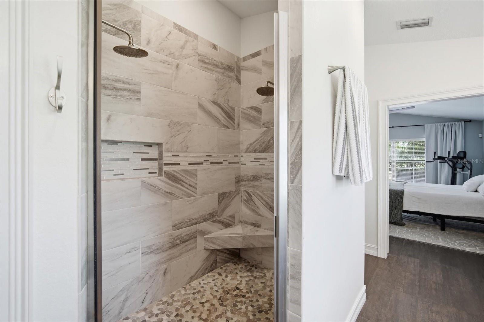 Image 18 of 50 For 15526 Starling Crossing Drive