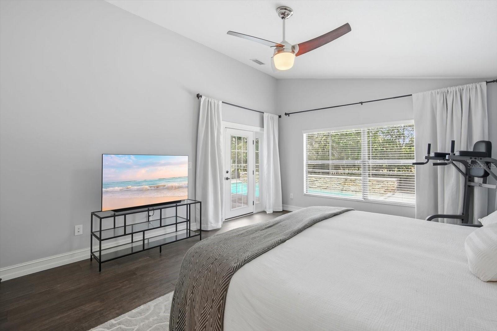 Image 20 of 50 For 15526 Starling Crossing Drive