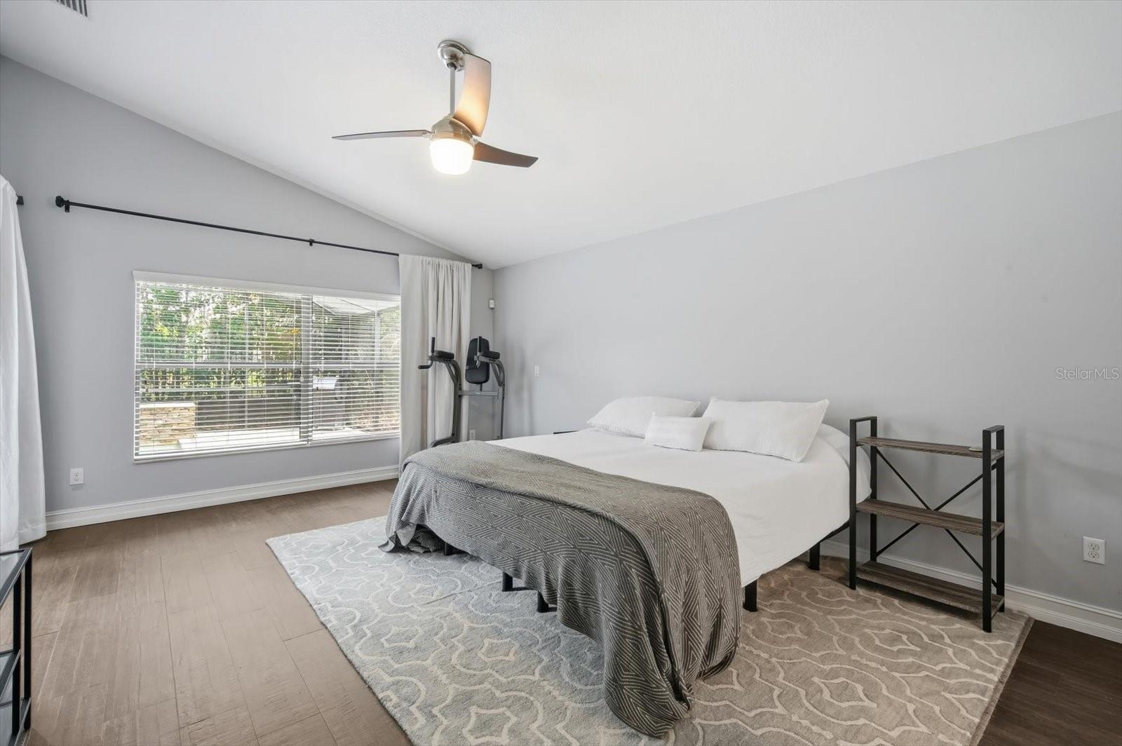 Image 21 of 50 For 15526 Starling Crossing Drive