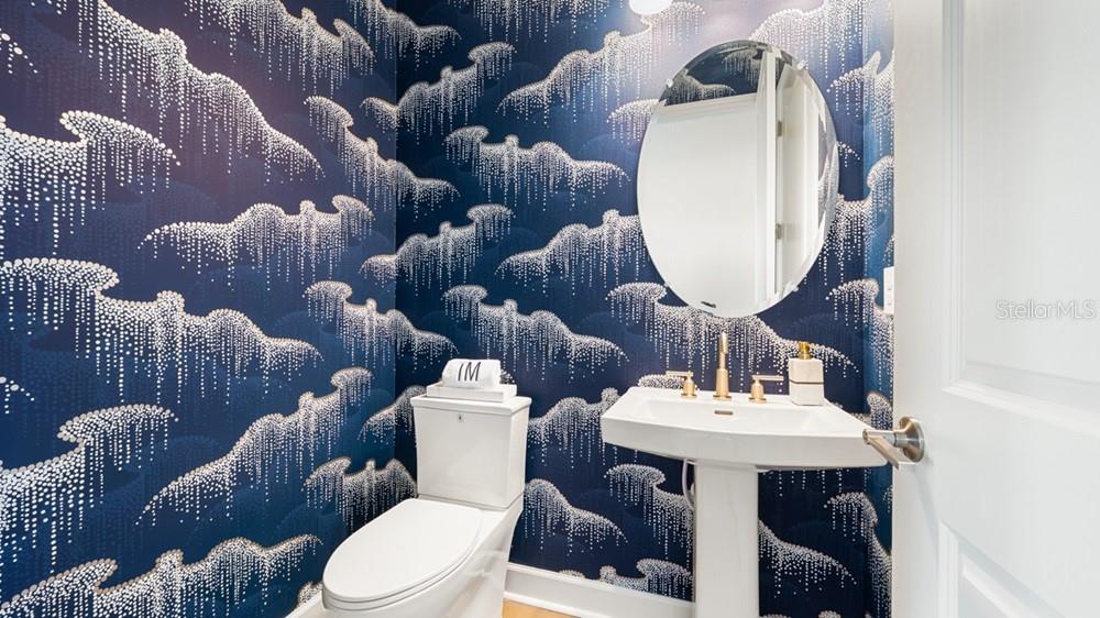 Image 11 of 26 For 16237 Alpha Grove Place