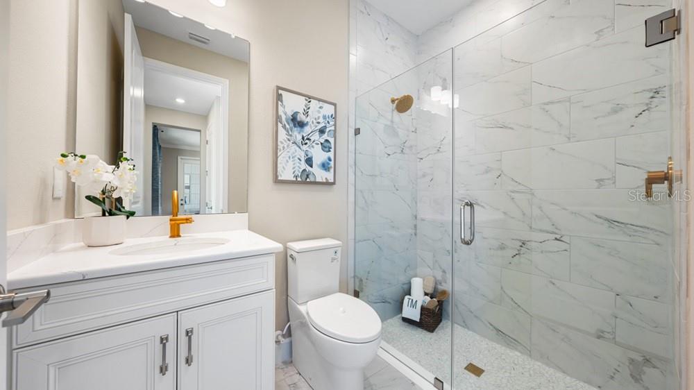 Image 17 of 26 For 16237 Alpha Grove Place