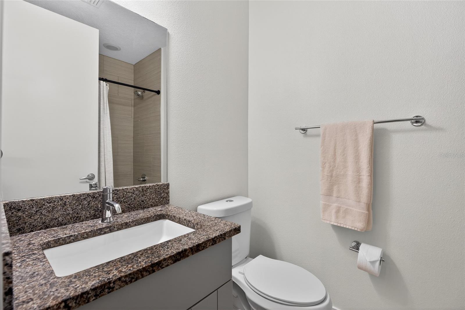 Image 13 of 84 For 134 8th Street N