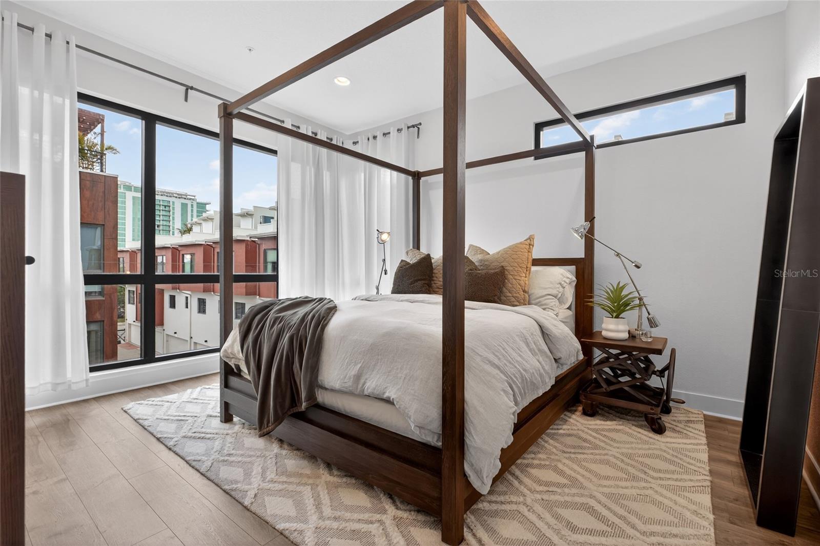 Image 52 of 84 For 134 8th Street N