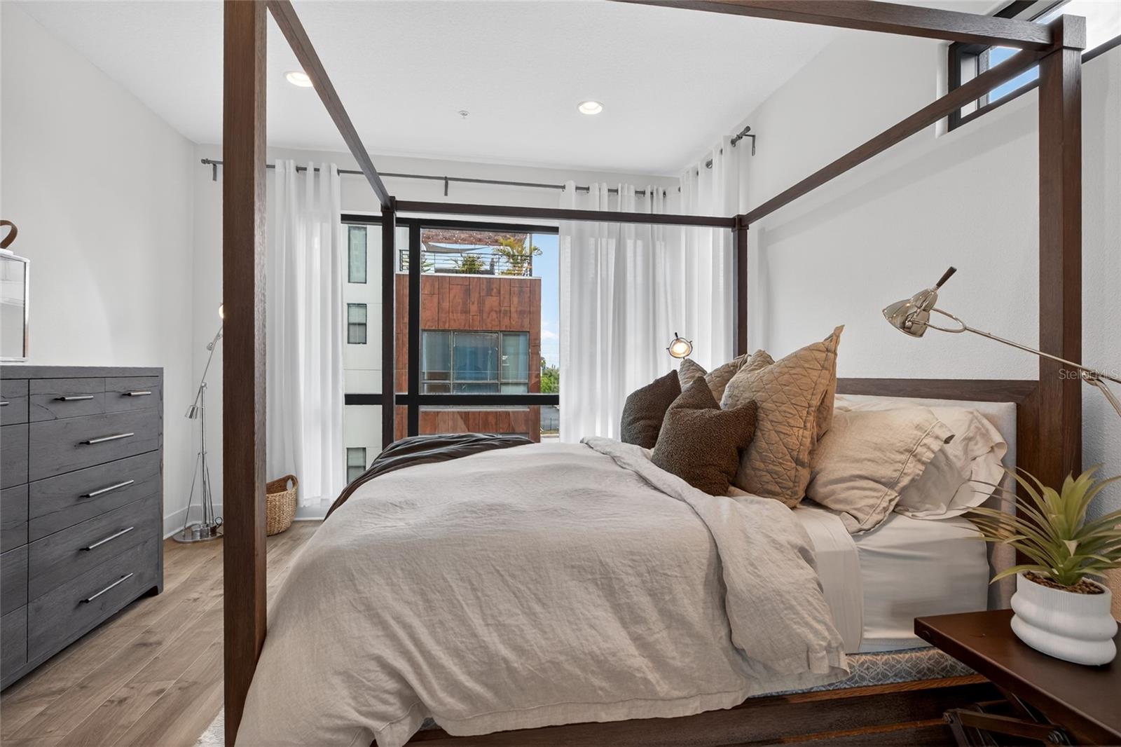 Image 55 of 84 For 134 8th Street N