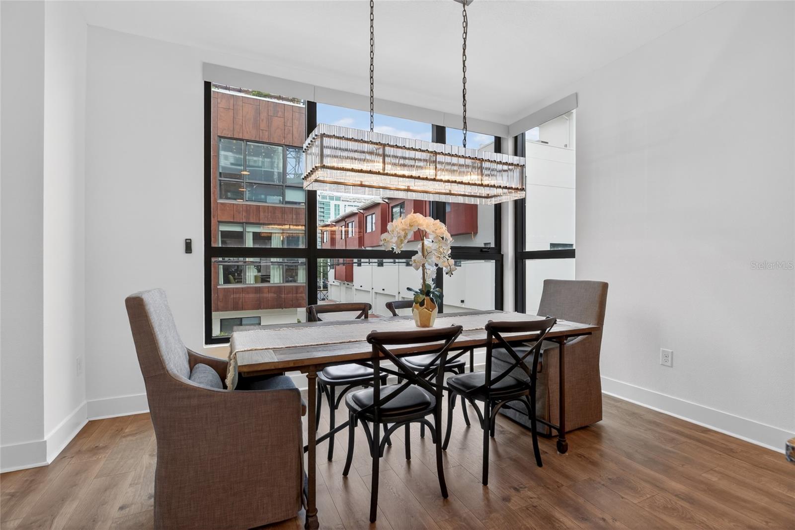 Image 7 of 84 For 134 8th Street N