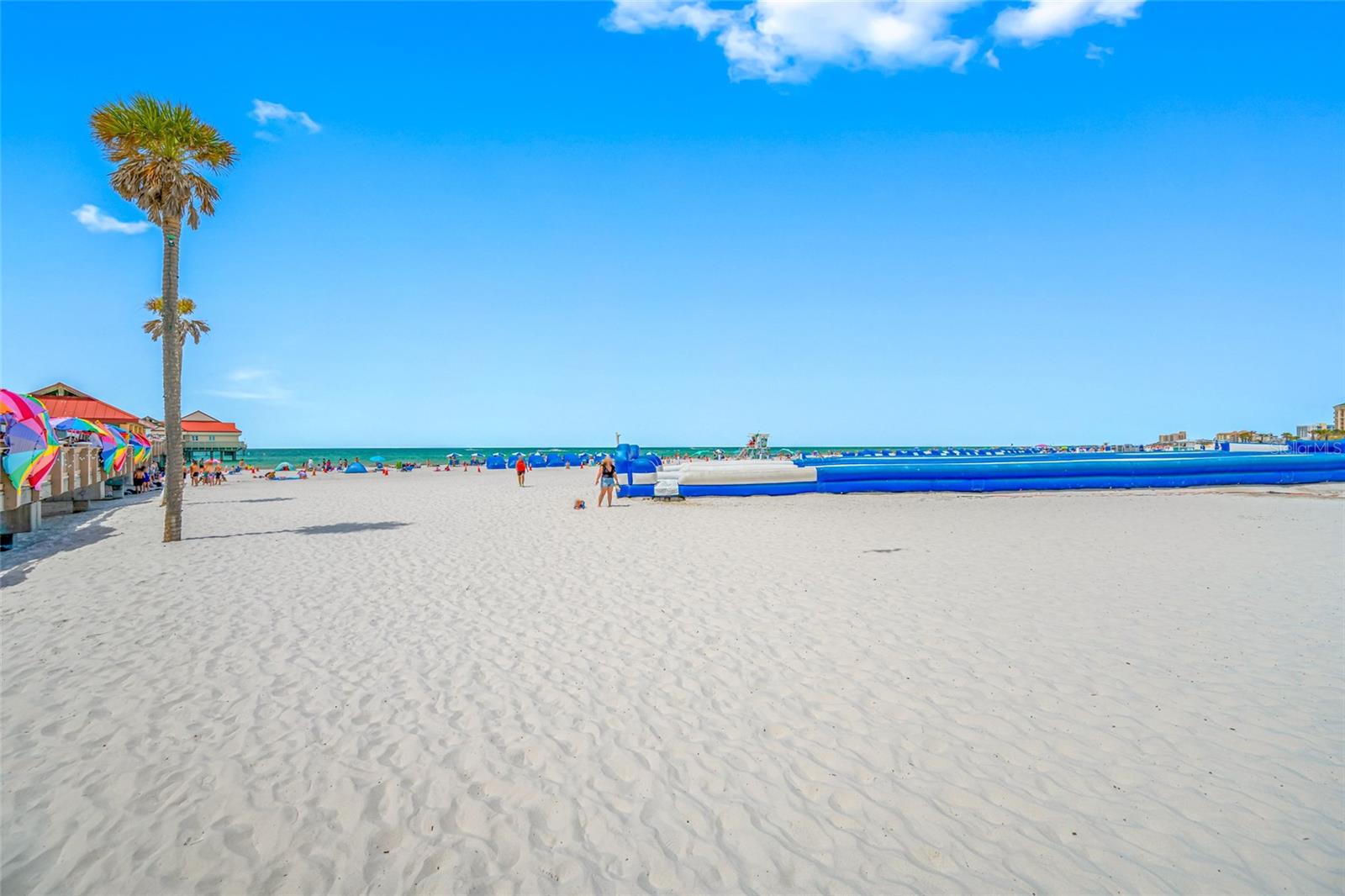 Image 56 of 65 For 121 Island Way 323