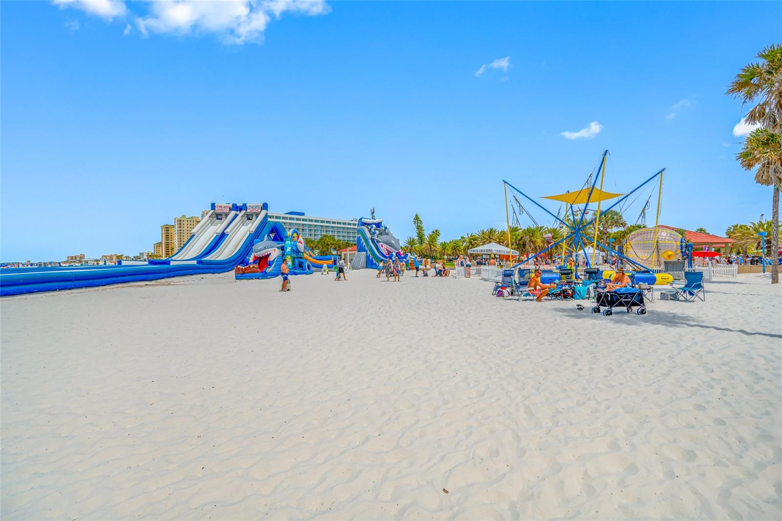 Image 57 of 65 For 121 Island Way 323