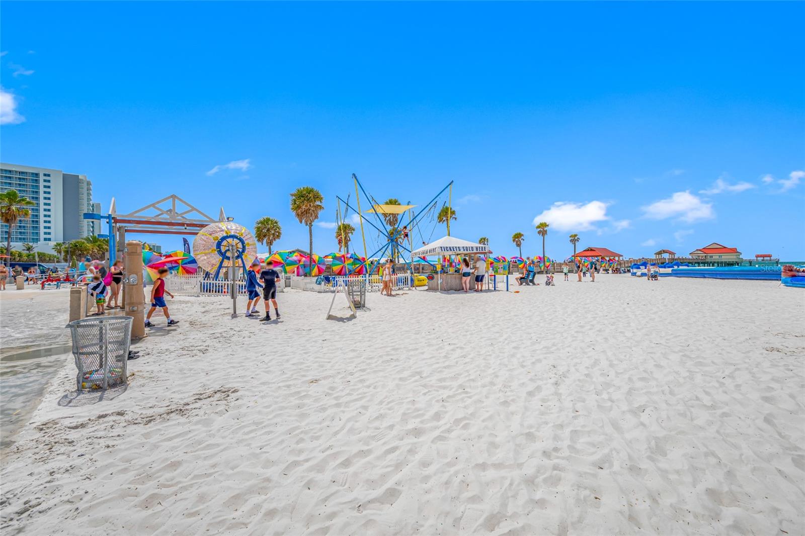 Image 58 of 65 For 121 Island Way 323