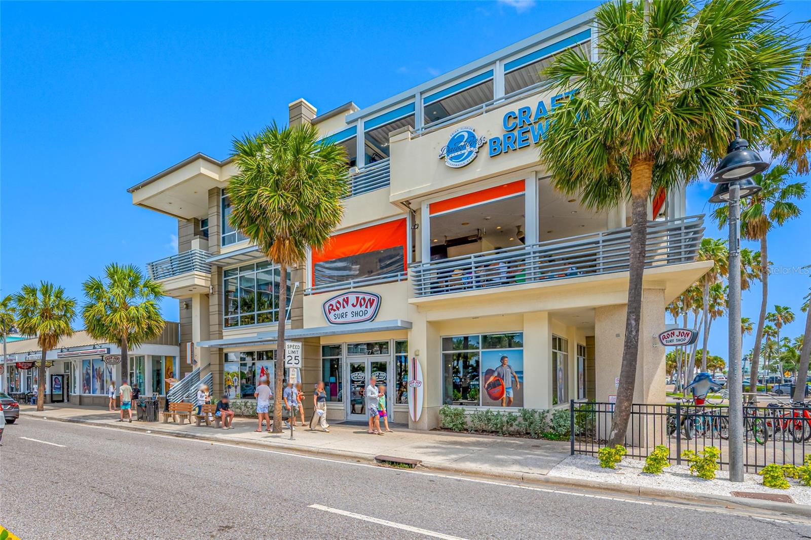 Image 60 of 65 For 121 Island Way 323