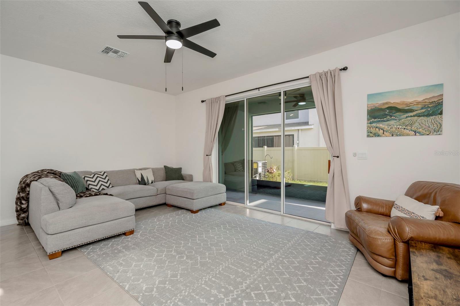 Image 10 of 37 For 17226 Amber Aspen Way