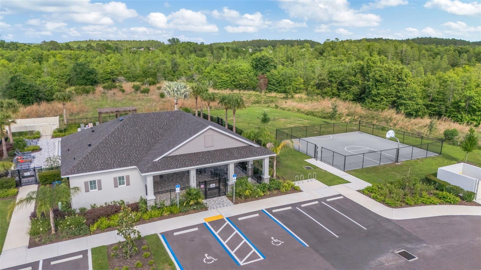 Image 34 of 37 For 17226 Amber Aspen Way