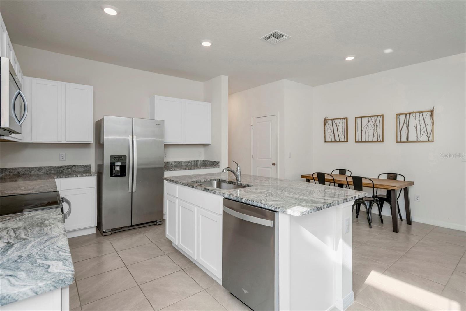 Image 6 of 37 For 17226 Amber Aspen Way