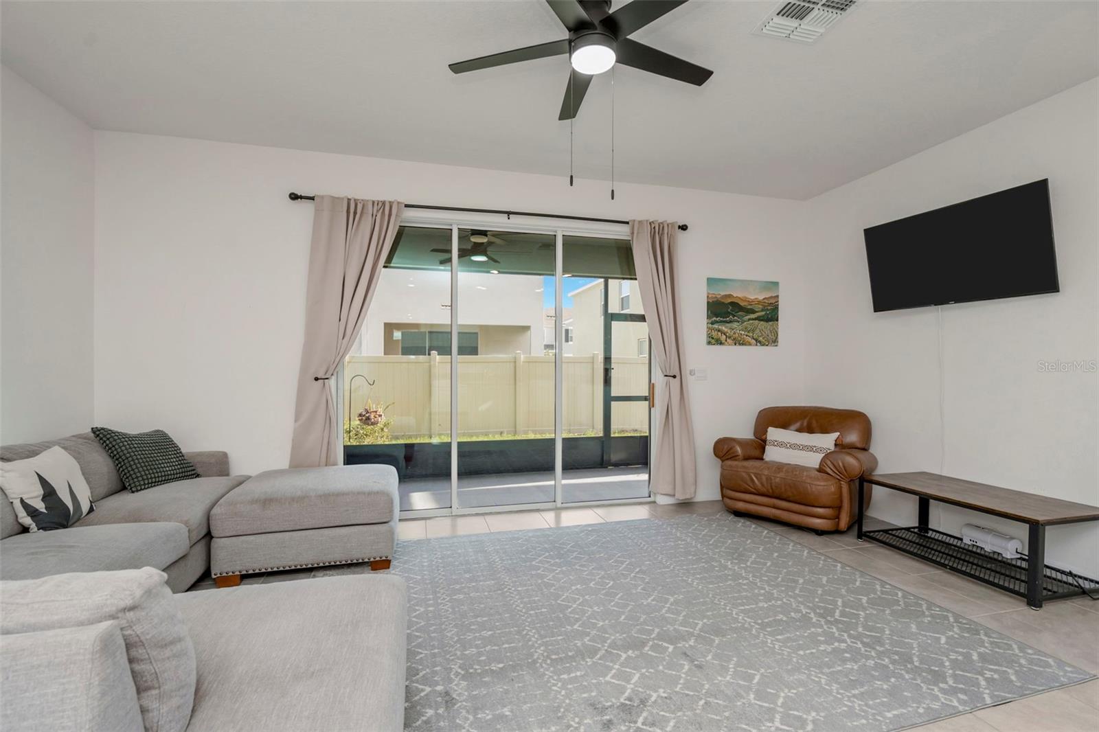 Image 9 of 37 For 17226 Amber Aspen Way