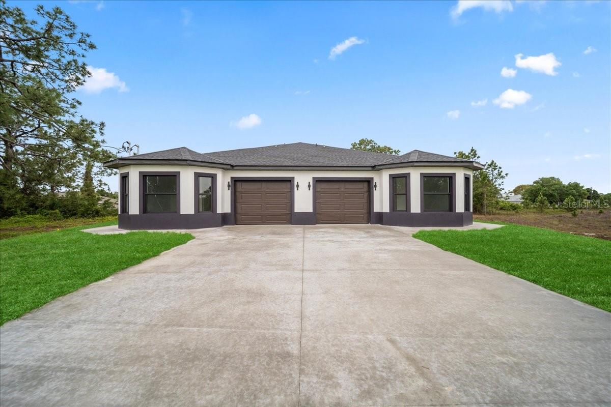 Image 2 of 36 For 4737-4739 25th Street Sw