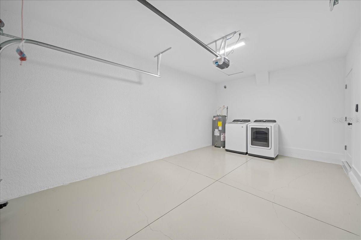 Image 26 of 36 For 4737-4739 25th Street Sw