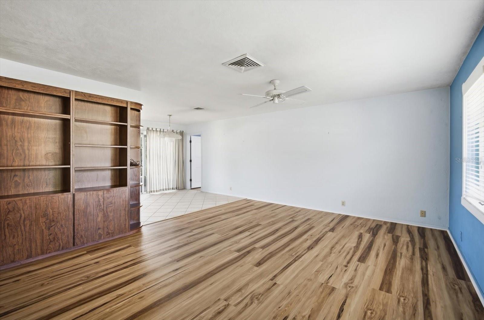 Image 10 of 41 For 5436 Lockwood Ridge Road