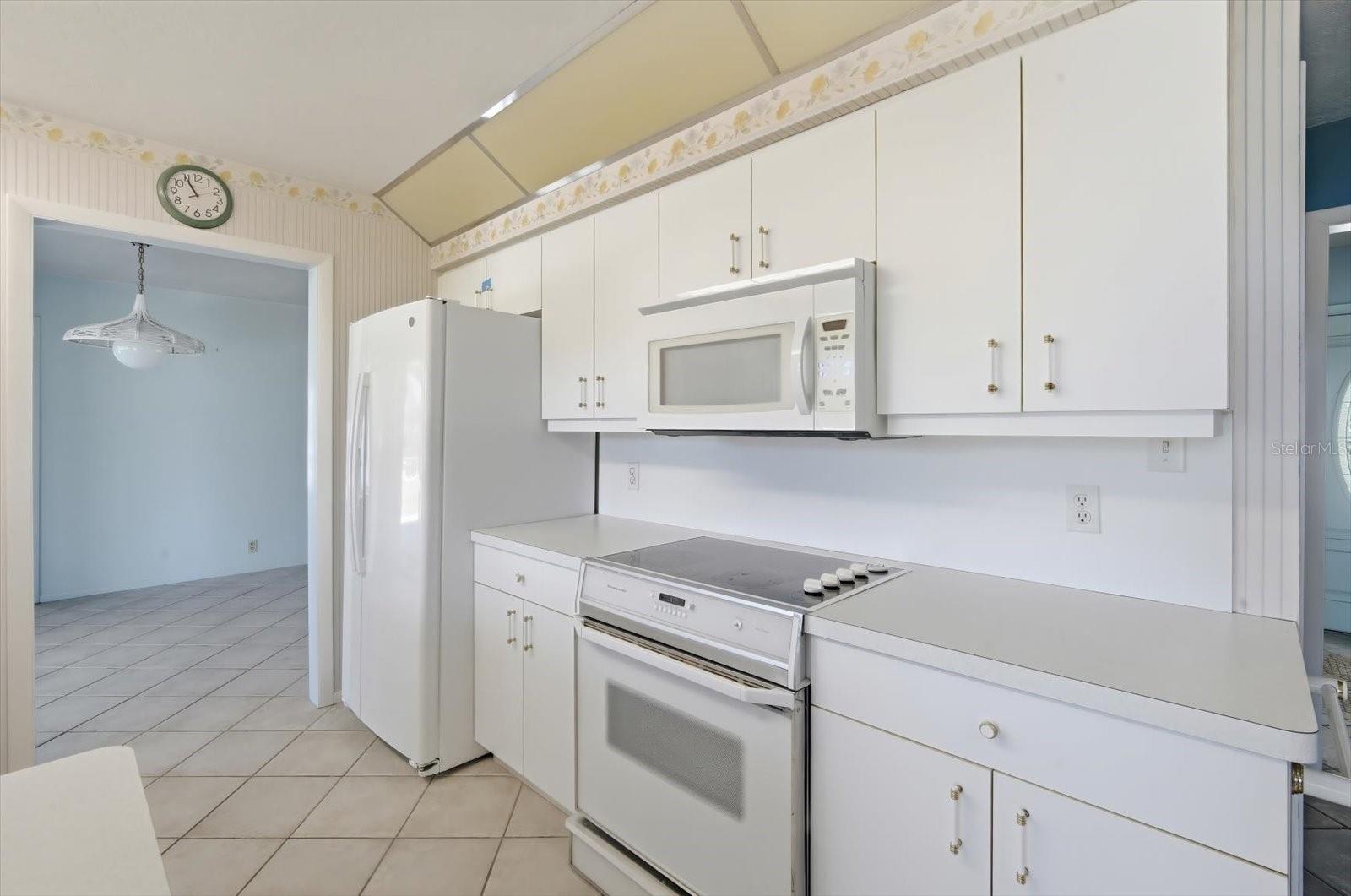 Image 14 of 41 For 5436 Lockwood Ridge Road