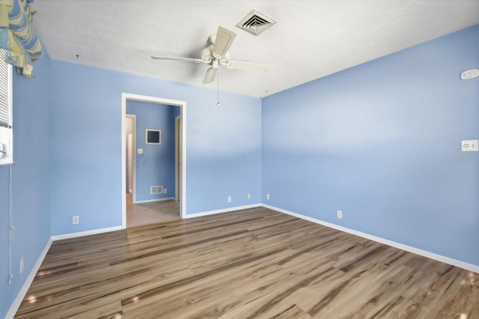 Image 25 of 41 For 5436 Lockwood Ridge Road