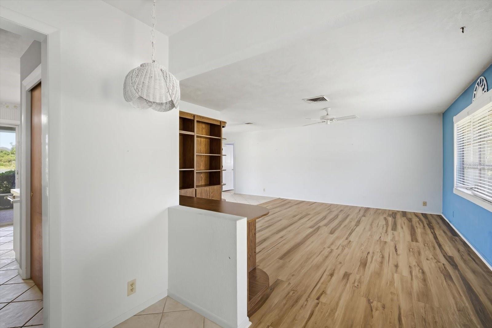 Image 5 of 41 For 5436 Lockwood Ridge Road