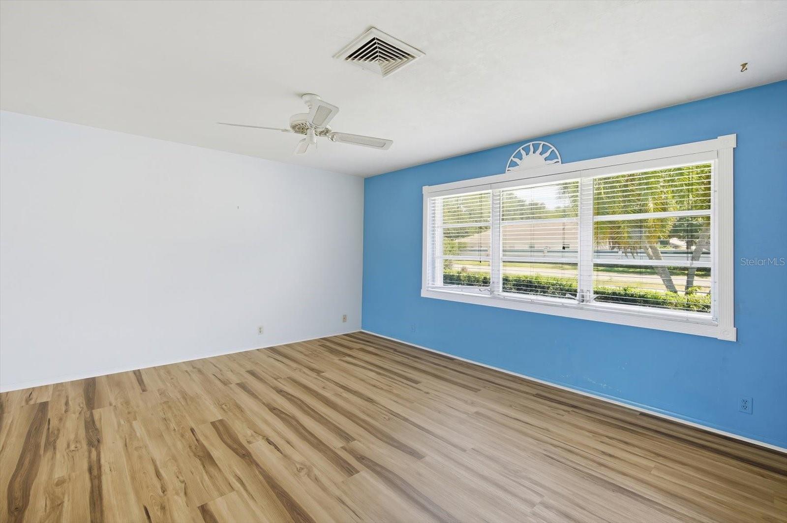 Image 6 of 41 For 5436 Lockwood Ridge Road