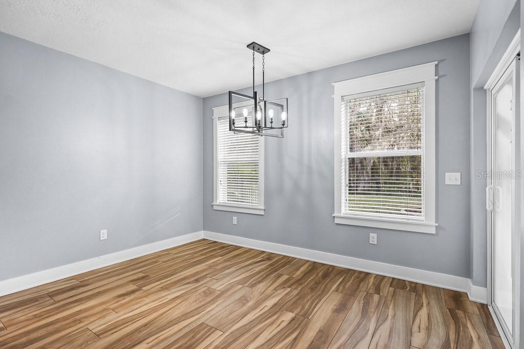 Image 7 of 30 For 16109 Starling Crossing Drive