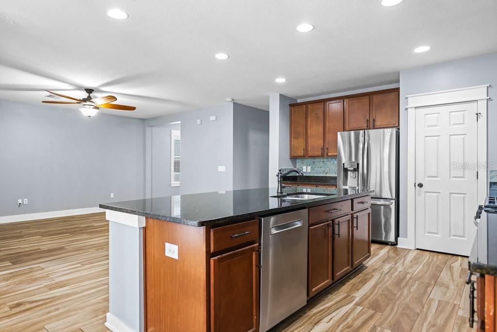 Image 9 of 30 For 16109 Starling Crossing Drive