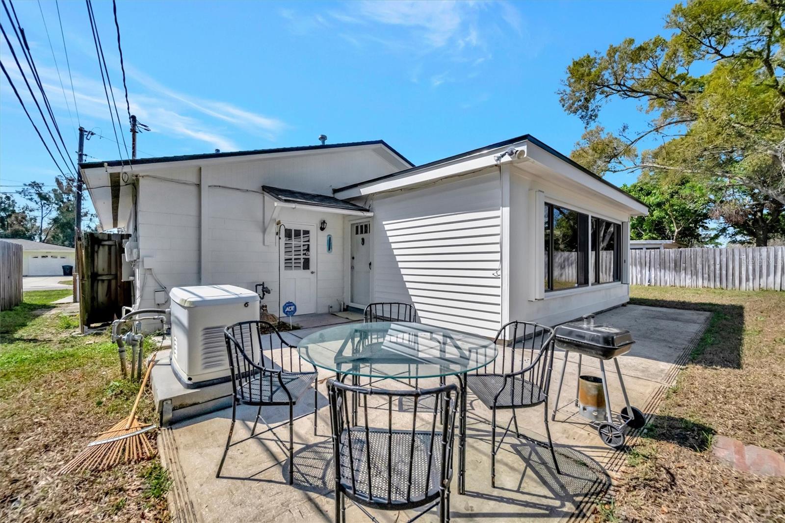 Image 31 of 57 For 565 55th Avenue Ne