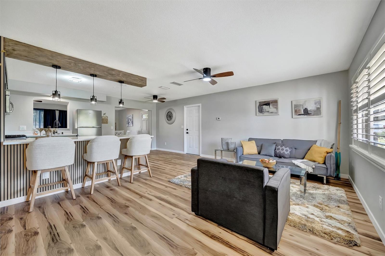 Image 4 of 57 For 565 55th Avenue Ne