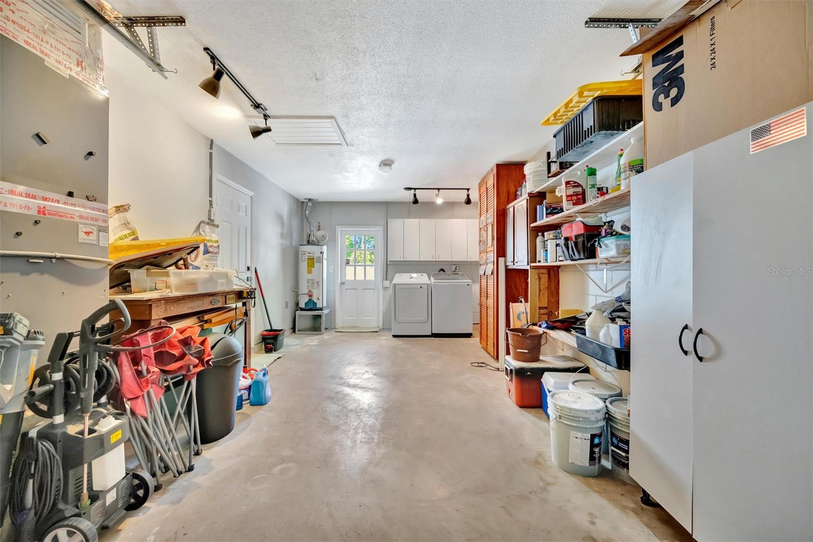 Image 49 of 57 For 565 55th Avenue Ne