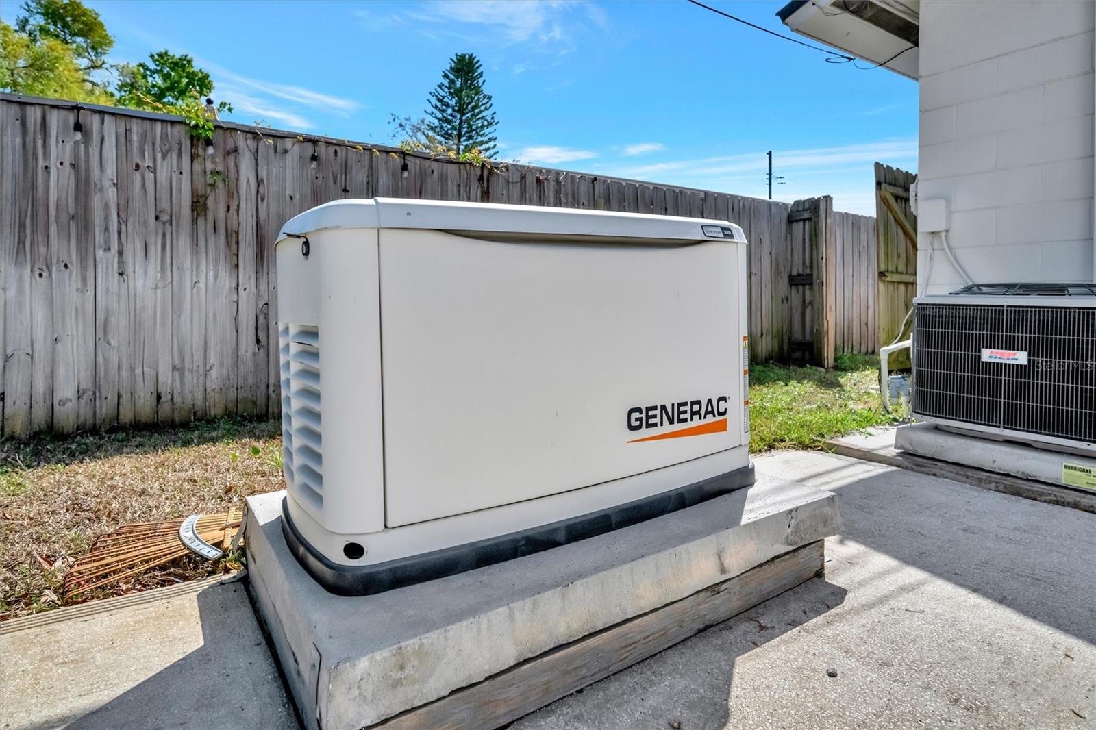 Image 52 of 57 For 565 55th Avenue Ne