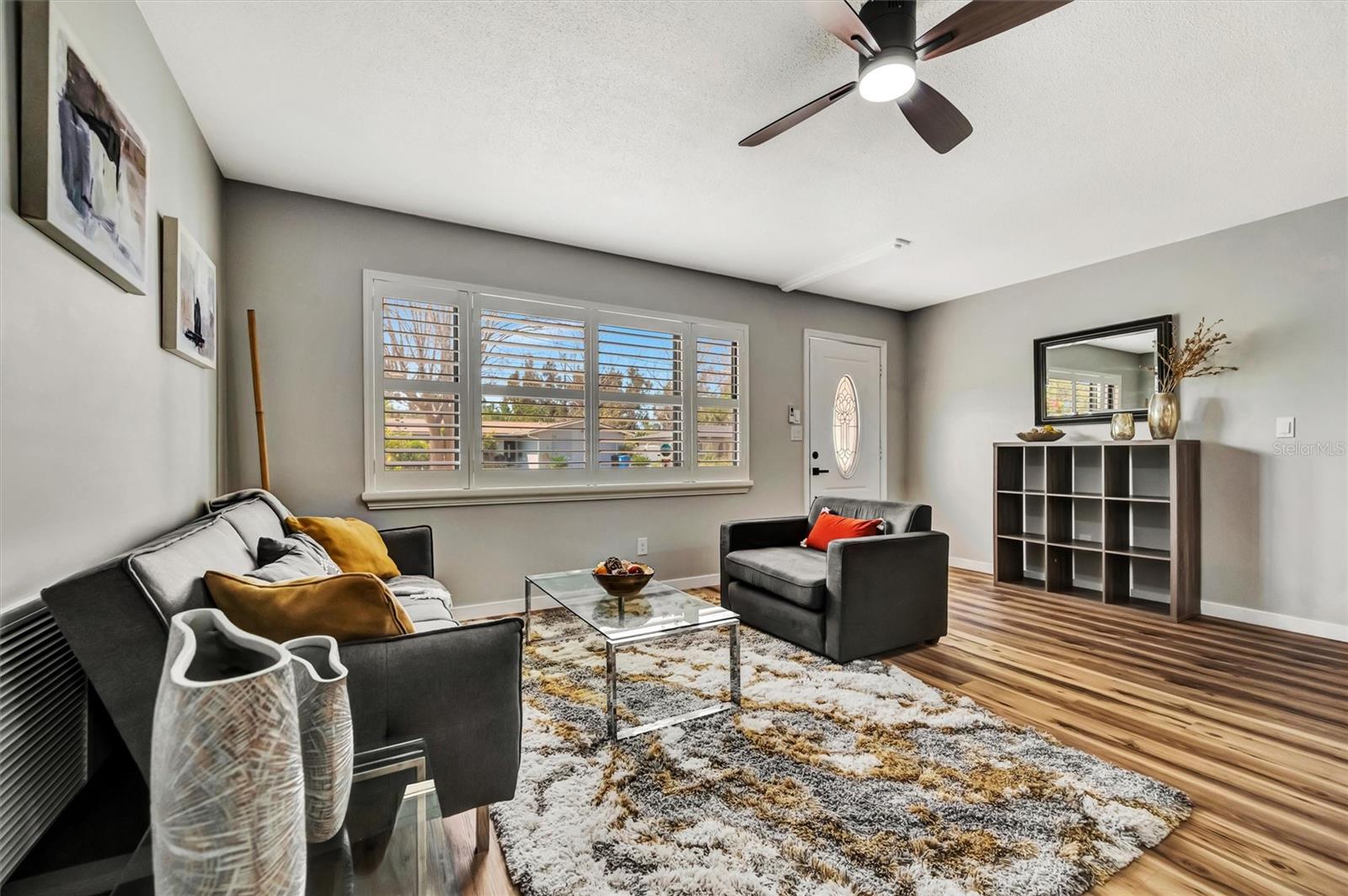 Image 8 of 57 For 565 55th Avenue Ne