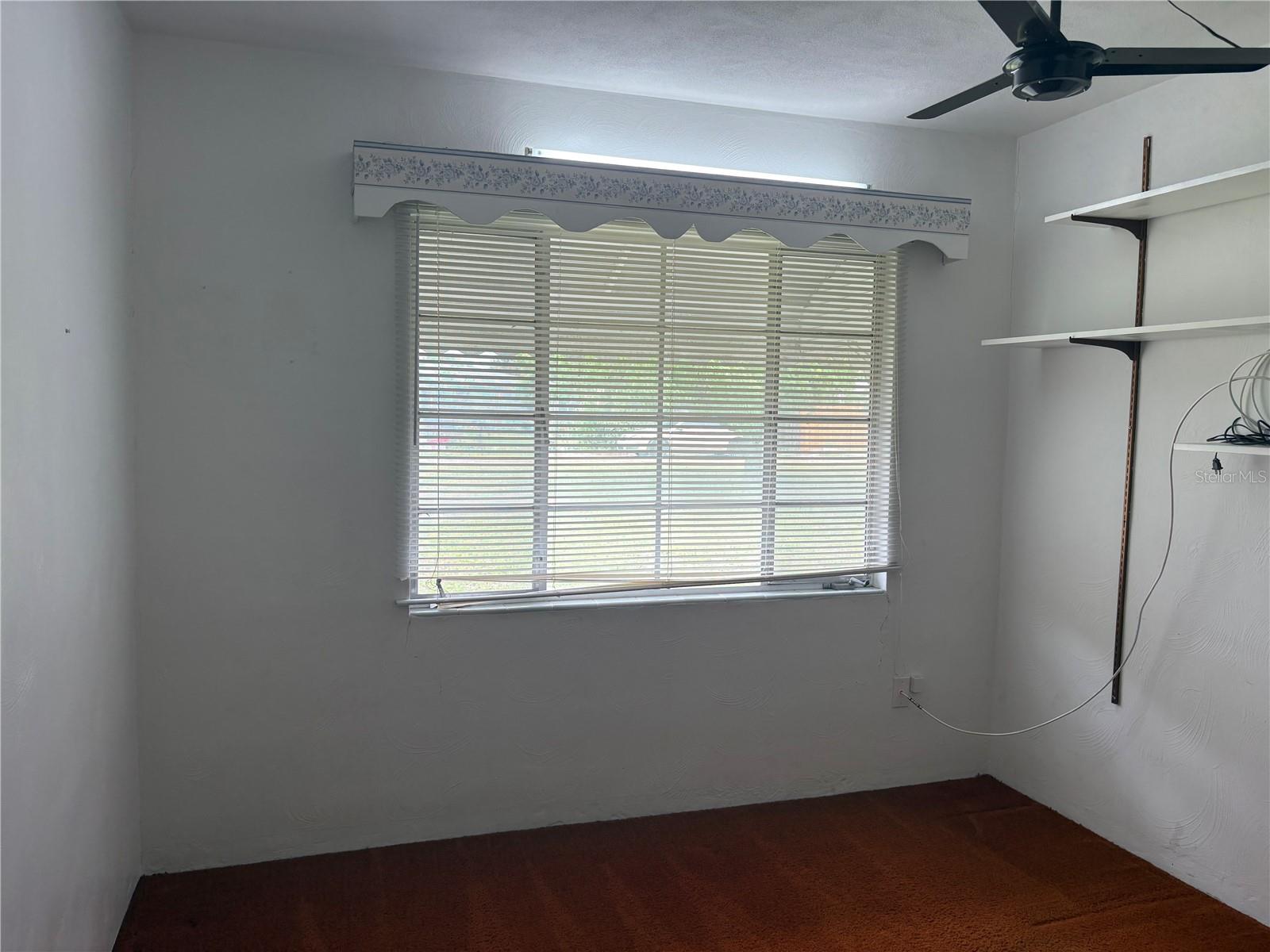 Image 11 of 18 For 508 Avenue I Se