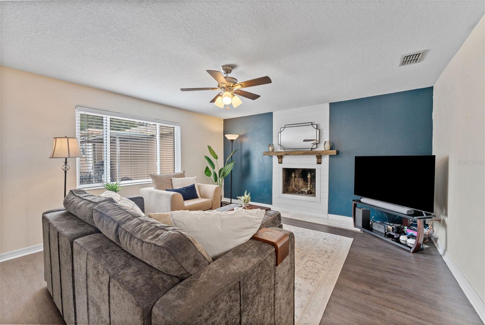 Image 12 of 34 For 1438 Santa Anna Drive