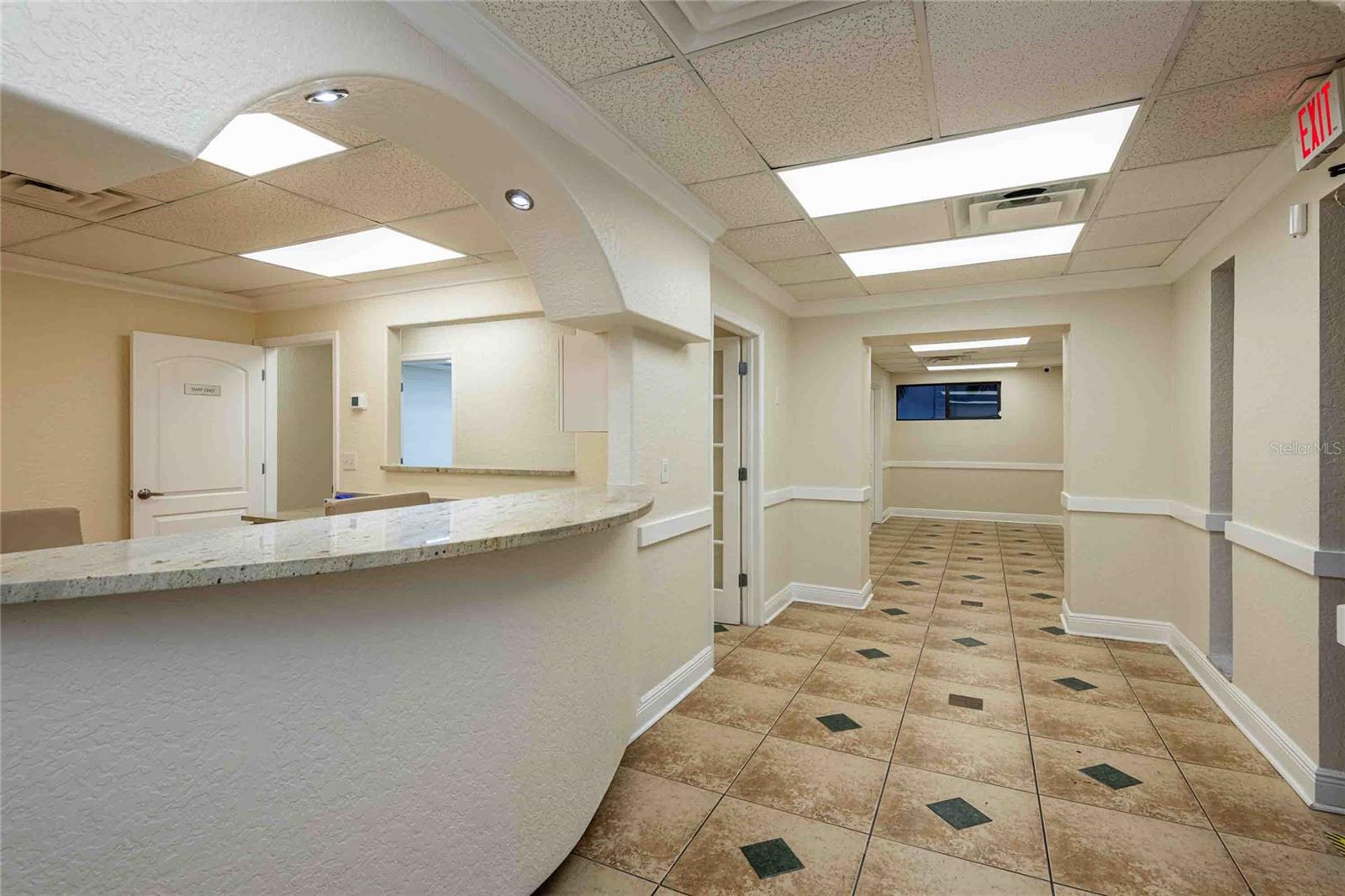 Listing photo id 0 for 4109 Armenia