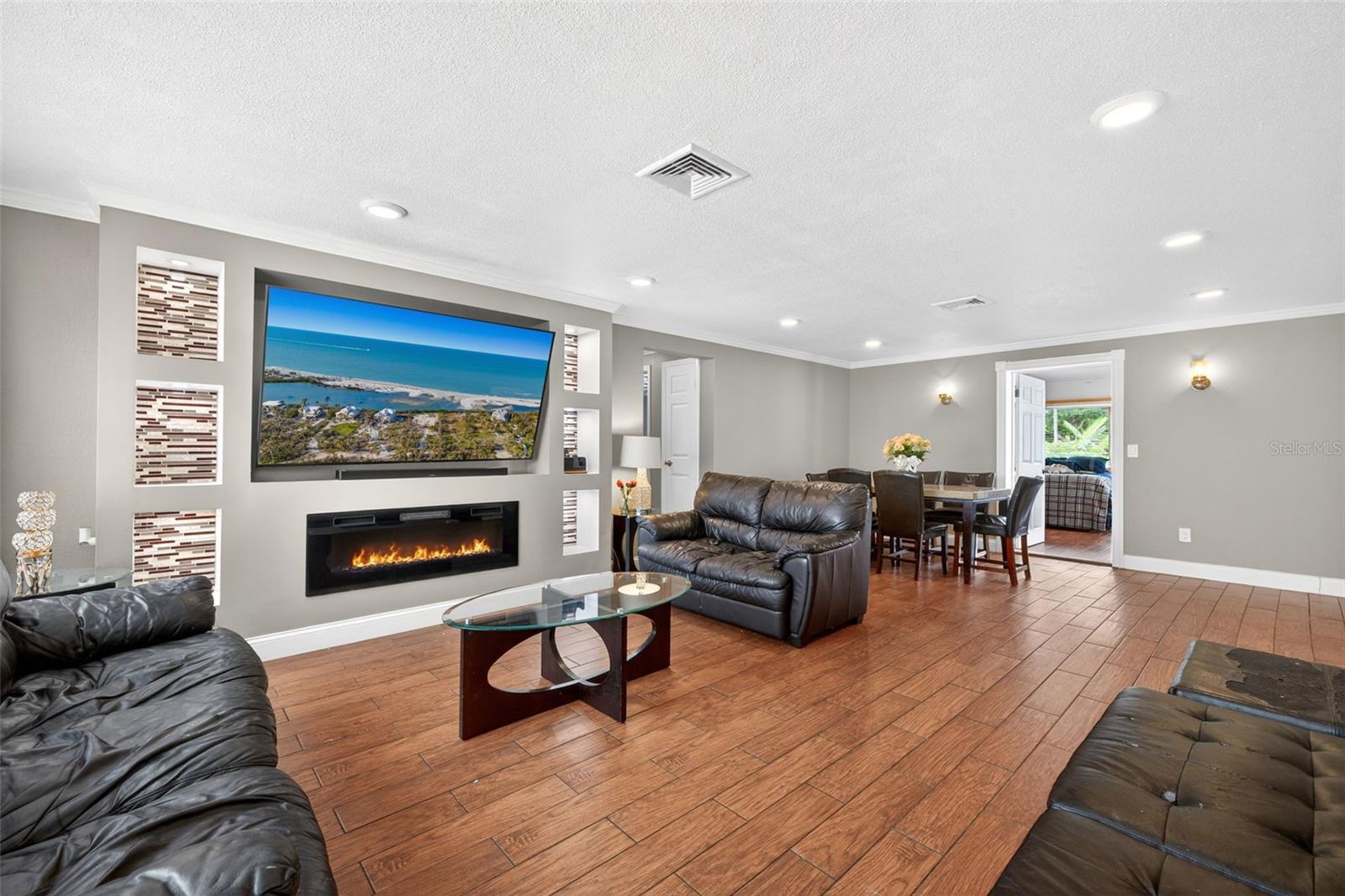 Image 4 of 42 For 29781 69th Street N