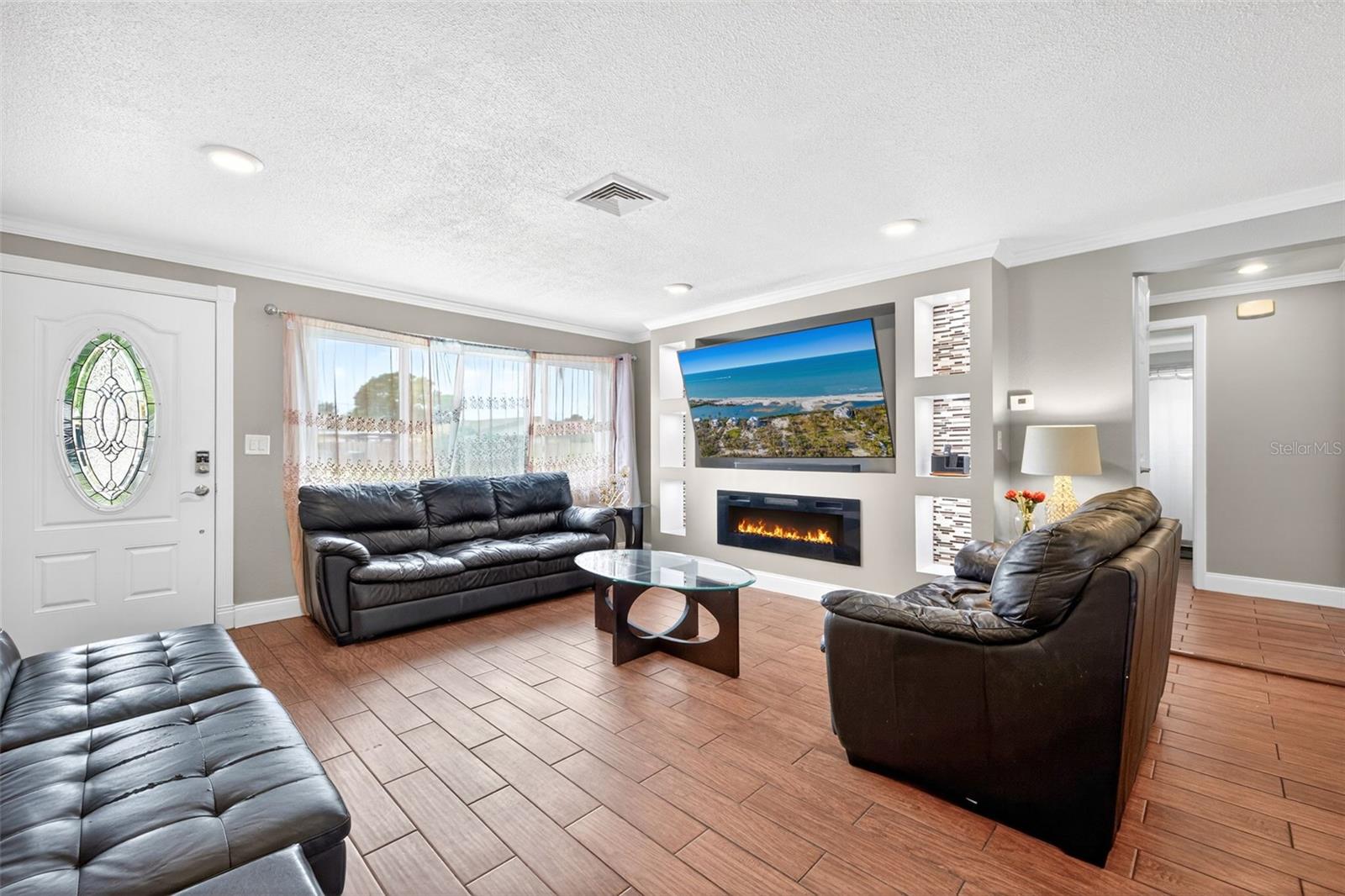 Image 6 of 42 For 29781 69th Street N