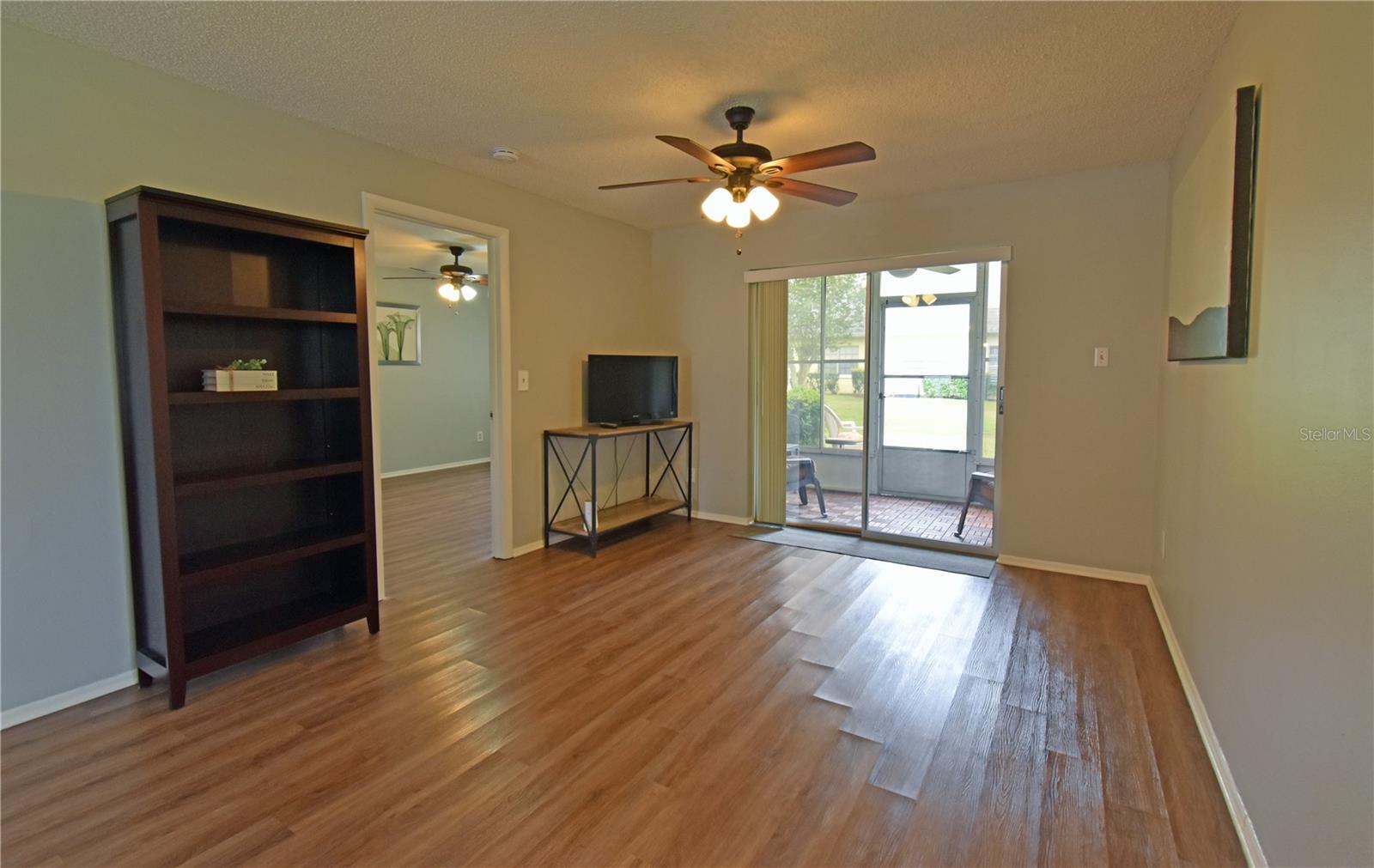 Image 11 of 31 For 3683 Trophy Boulevard