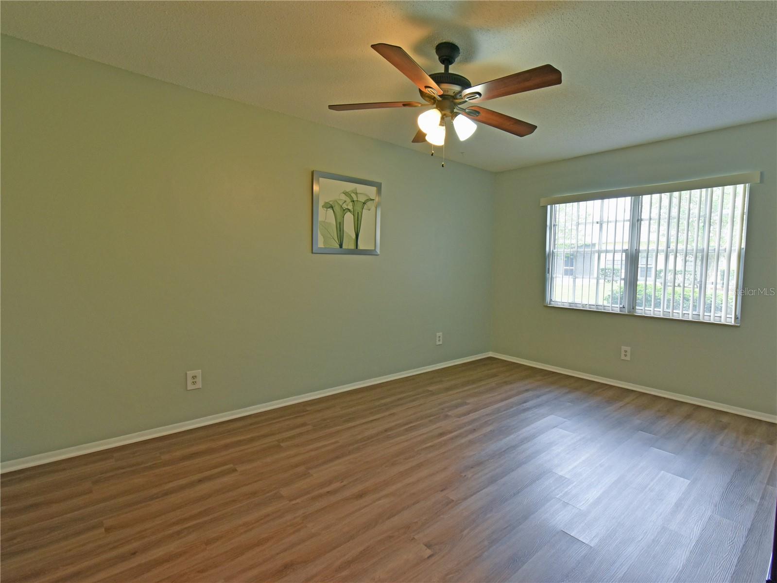 Image 17 of 31 For 3683 Trophy Boulevard