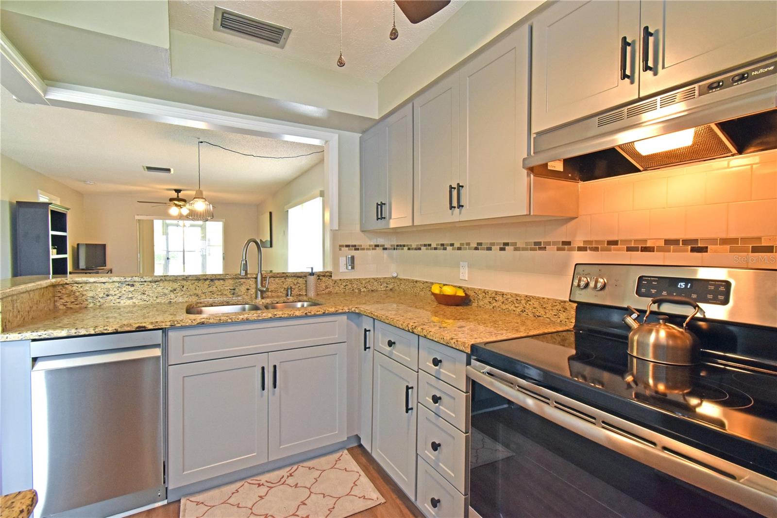 Image 5 of 31 For 3683 Trophy Boulevard