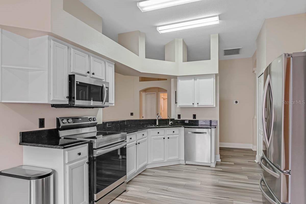 Image 11 of 31 For 3515 Gray Whetstone Street