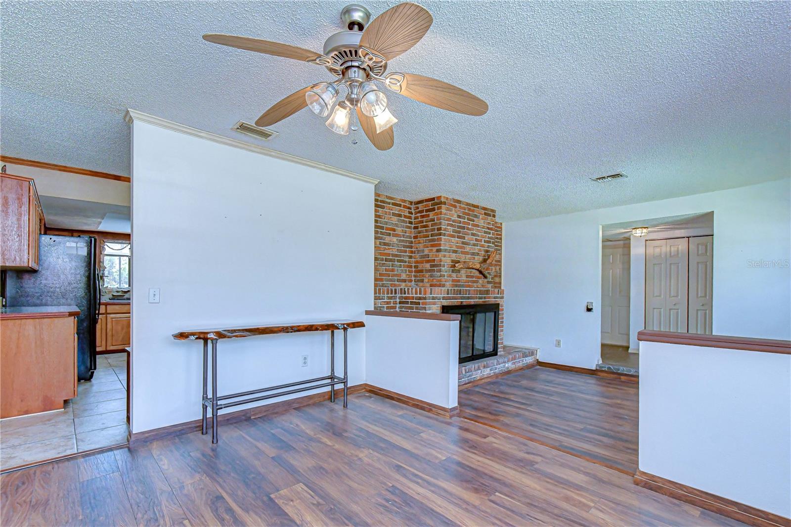 Image 8 of 25 For 21924 Ocean Pines Drive