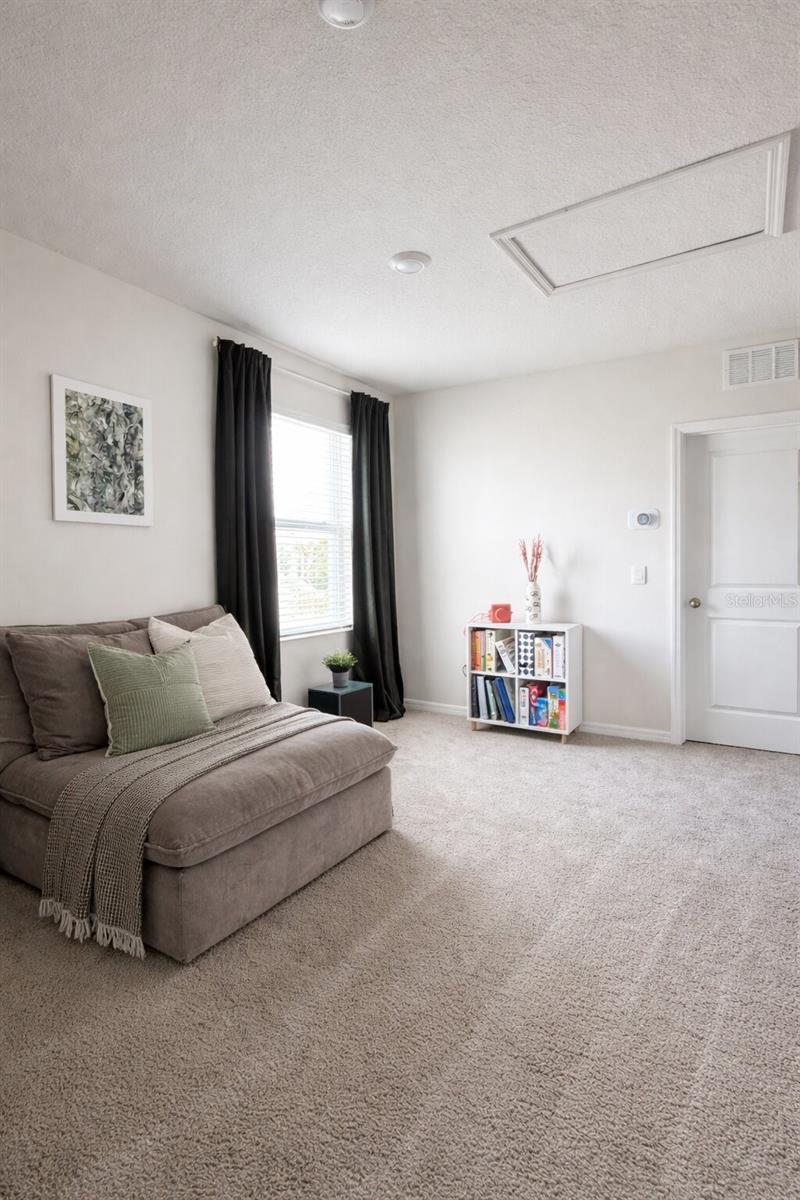 Image 21 of 75 For 3419 Hilltop Circle